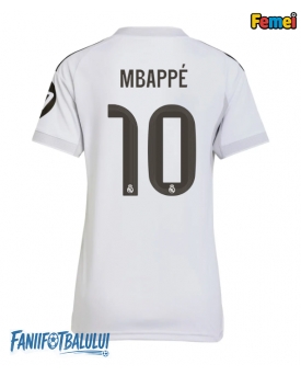 Real Madrid Kylian Mbappe #10 Tricou Fotbal Replică 2025-26 Femei Acasa